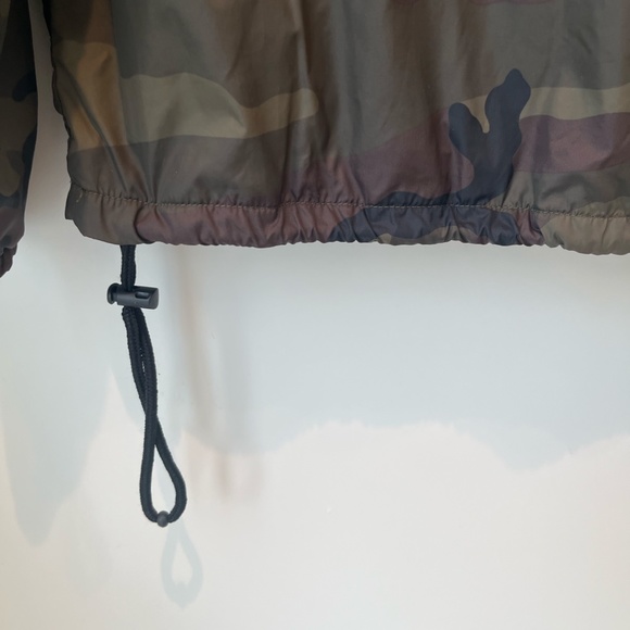 Obey Camo Anorak Size S - Picture 3 of 7